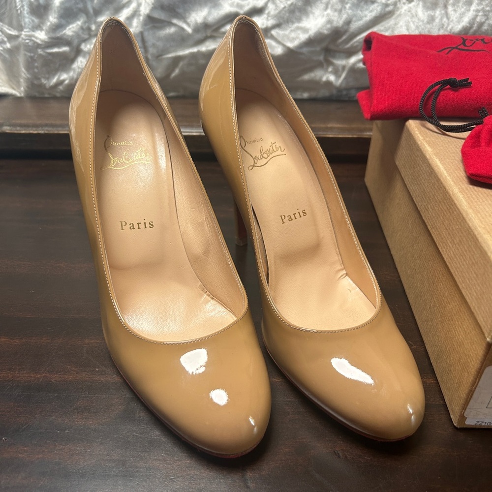 Christian Louboutin Simple Pump 100 mm Patent Leather Nude size 39